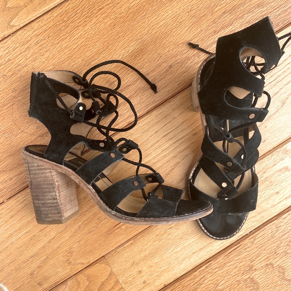 Dolce Vita black sandals, size 6.5